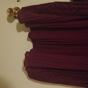 Liz & Me Tops - ❤3x Liz & Me plum purple tunic Liz & Me Tops - ❤3x Liz & Me plum purple tunic